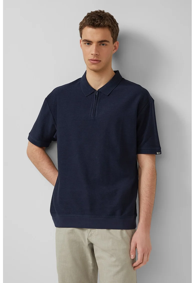Tricou polo lejer cu fermoar scurt