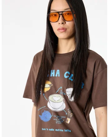 Tricou cu imprimeu grafic, Maro
