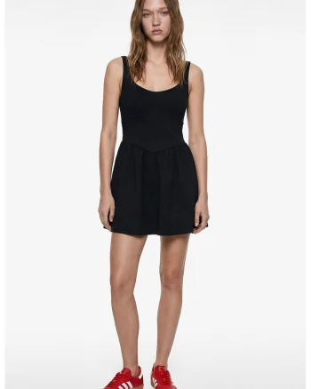 Rochie mini cu decolteu rotund, Negru