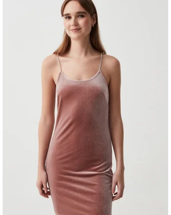 Rochie cambrata de catifea, Roz prafuit