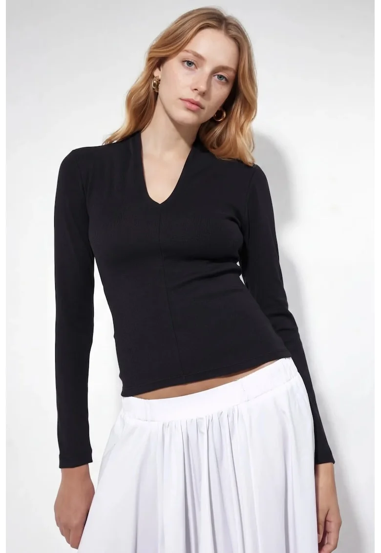 Bluza dama,  Negru, Bumbac/Elastan, Decolteu in V, Slim fit
