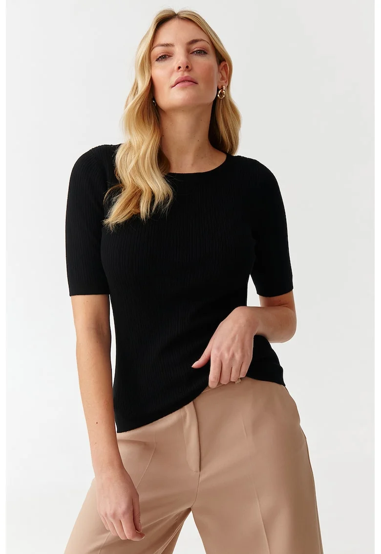 Pulover cu maneci scurte, Negru