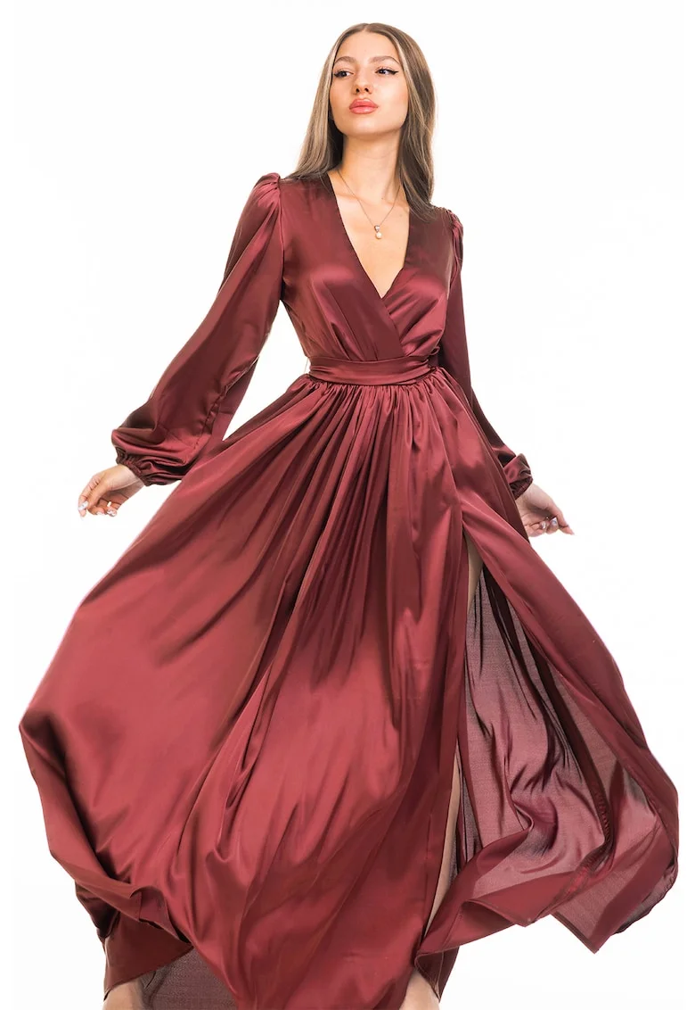 Rochie maxi evazata cu slit si model petrecut, Visiniu