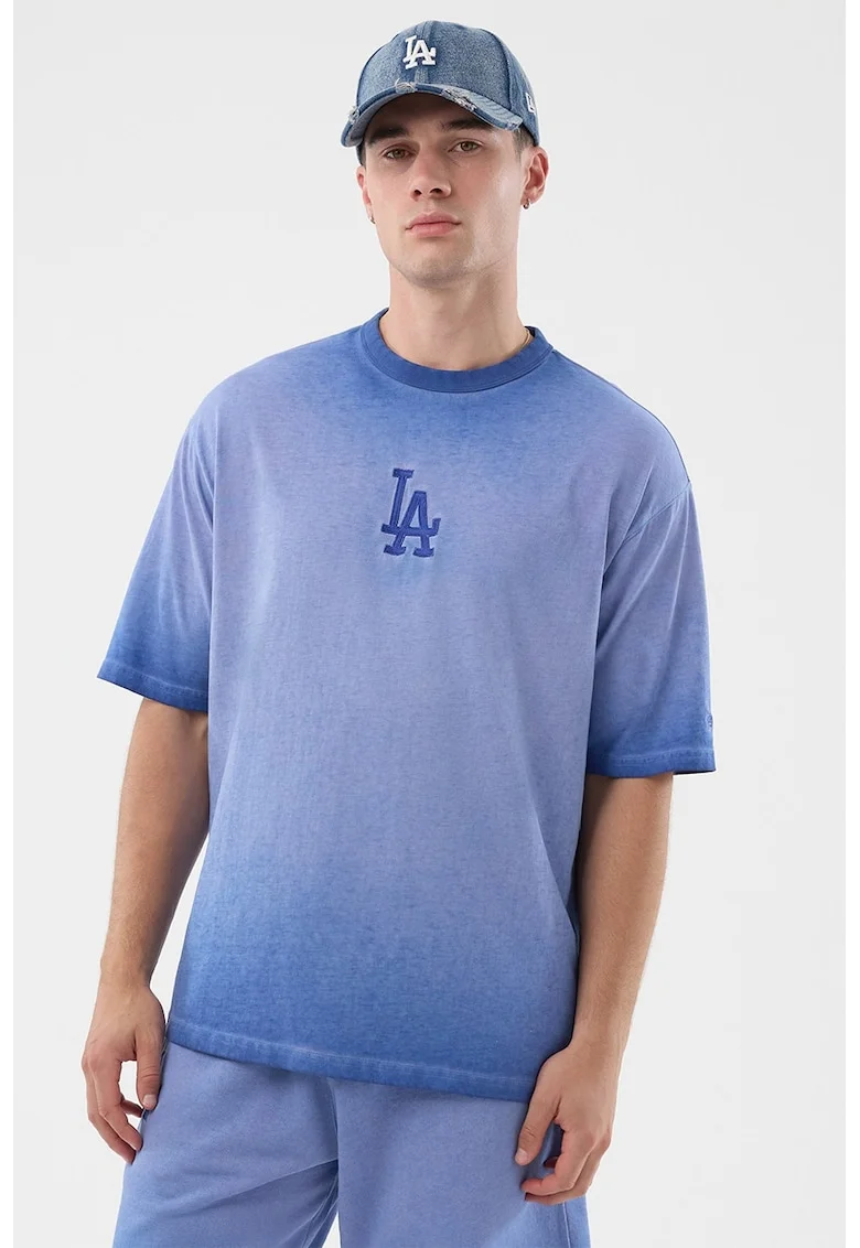 Tricou cu decolteu la baza gatului si aspect decolorat, Albastru pastel