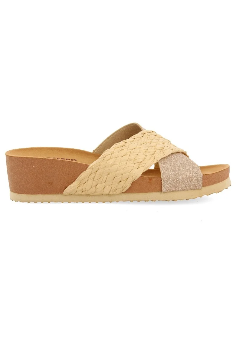 Papuci wedge de piele ecologica, Bej
