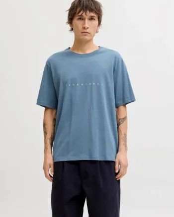 Tricou barbati JJESTAR JJ TEE SS, cu textul Jack & Jones, Relaxed Fit, Albastru inchis