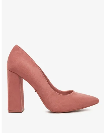 Pantofi Roz, Roz