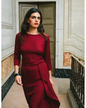Rochie eleganta cu volan decorativ - burgundy, Visiniu