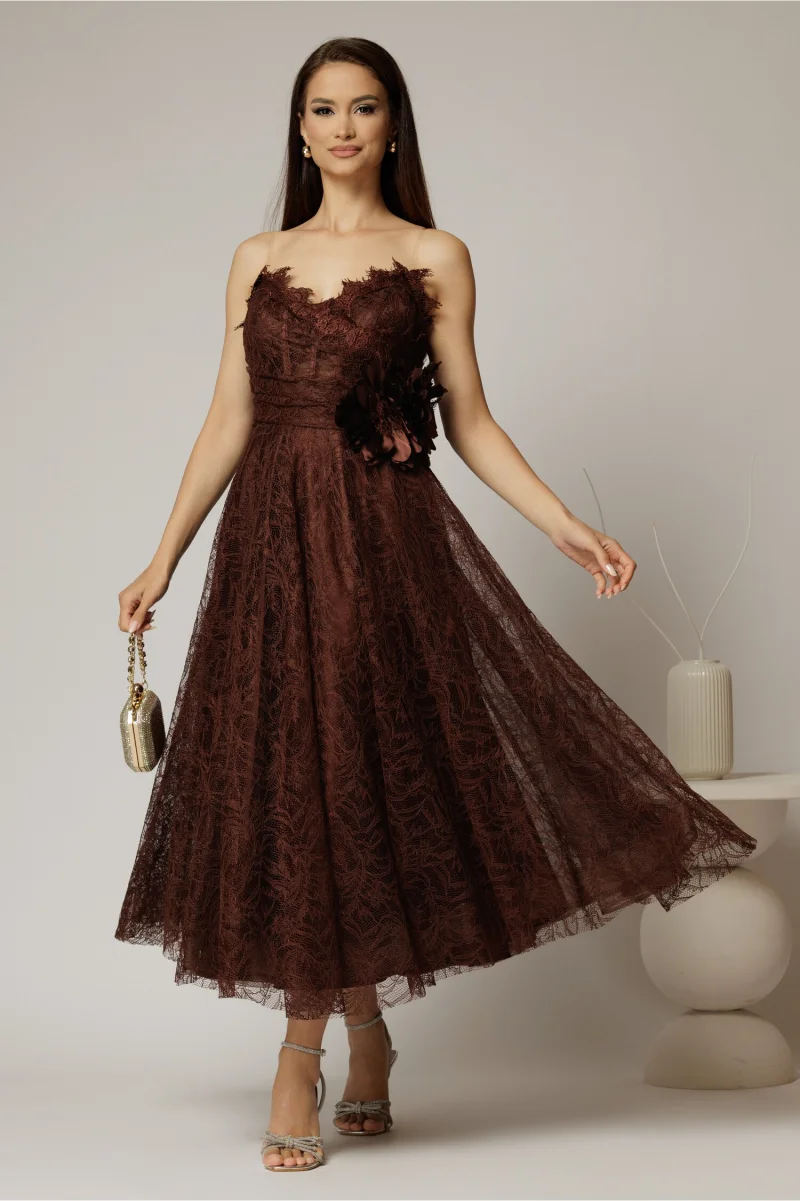 Rochie midi maro de ocazie din dantela cu brose detasabile in talie