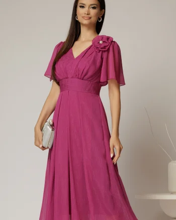 Rochie midi magenta din voal cu fir lurex si floare la umar