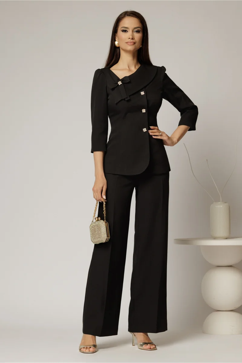 Compleu DY Fashion negru din sacou cu funda si nasturi perla si pantaloni