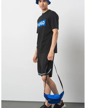 Tricou cu decolteu la baza gatului si imprimeu logo Nico, Negru