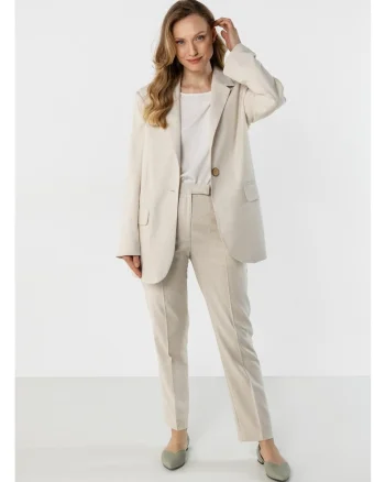 Sacou Casual Elegant De Dama,  Bej Deschis, Design Clasic Minimalist, Material Premium Cu In Bumbac Si Viscoza, Croiala Usor Alungita Prevazuta Cu Rever Si Inchidere Cu Un Nasture, Jacheta Subtire Racoroasa De Vara, Lux, Bej