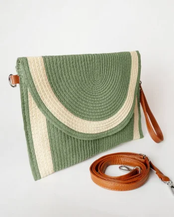 Geanta plic impletita crossbody, cu bareta de umar si de mana, verde cu bej deschis
