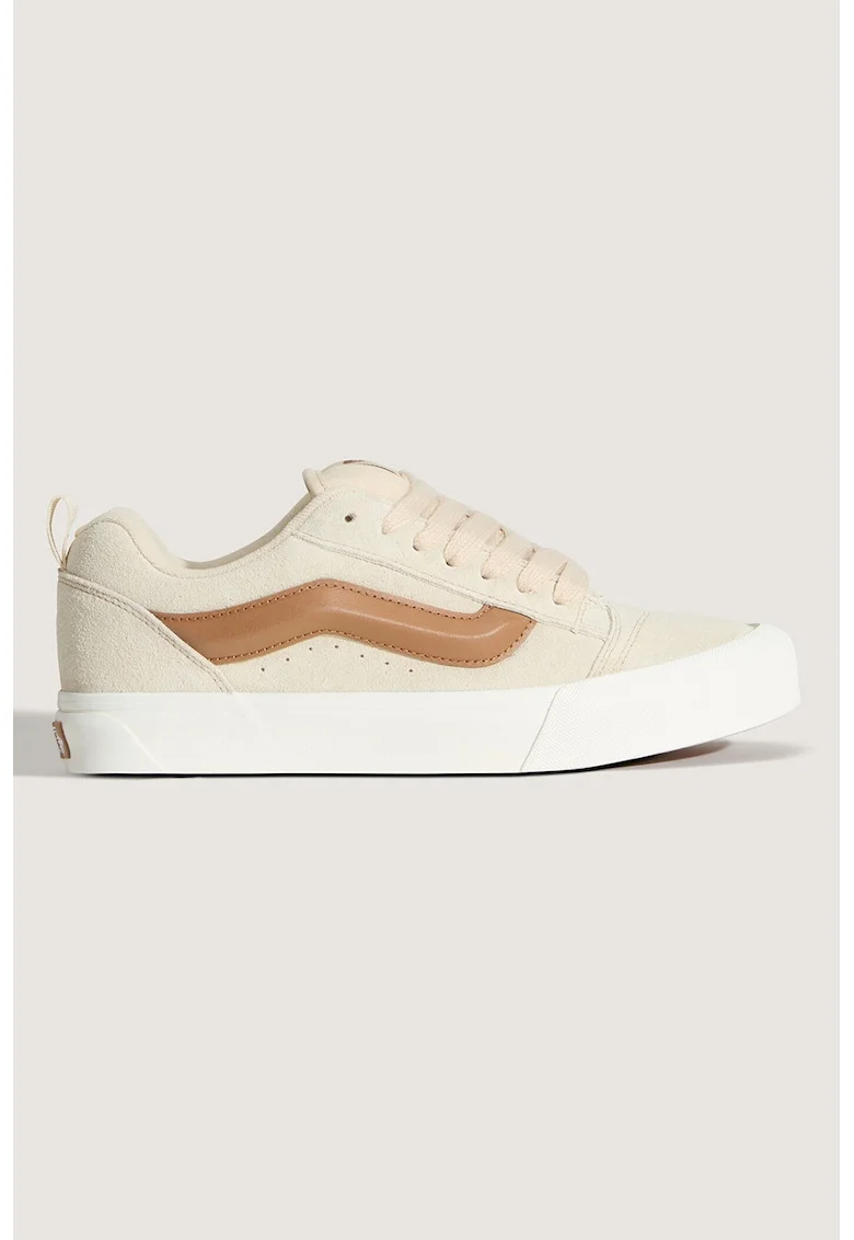 Tenisi low-cut din piele intoarsa Knu Skool, Maro scortisoara/Bej sampanie