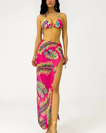 Set plaja trei piese YARINA, fusta cu snur reglabil, slip brazilian si sutien, Fucsia