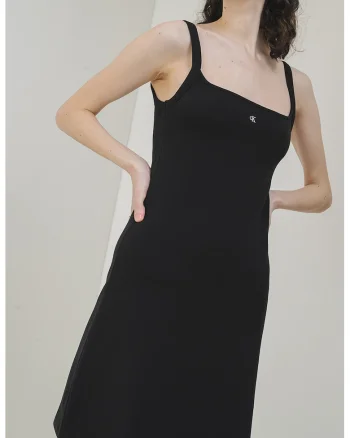 Rochie mini fara maneci cu decolteu patrat