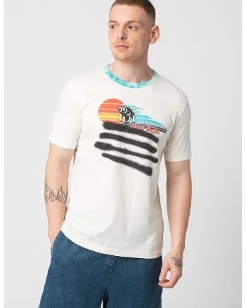 Tricou cu decolteu la baza gatului si imprimeu grafic Just, Rosu/Alb/Negru