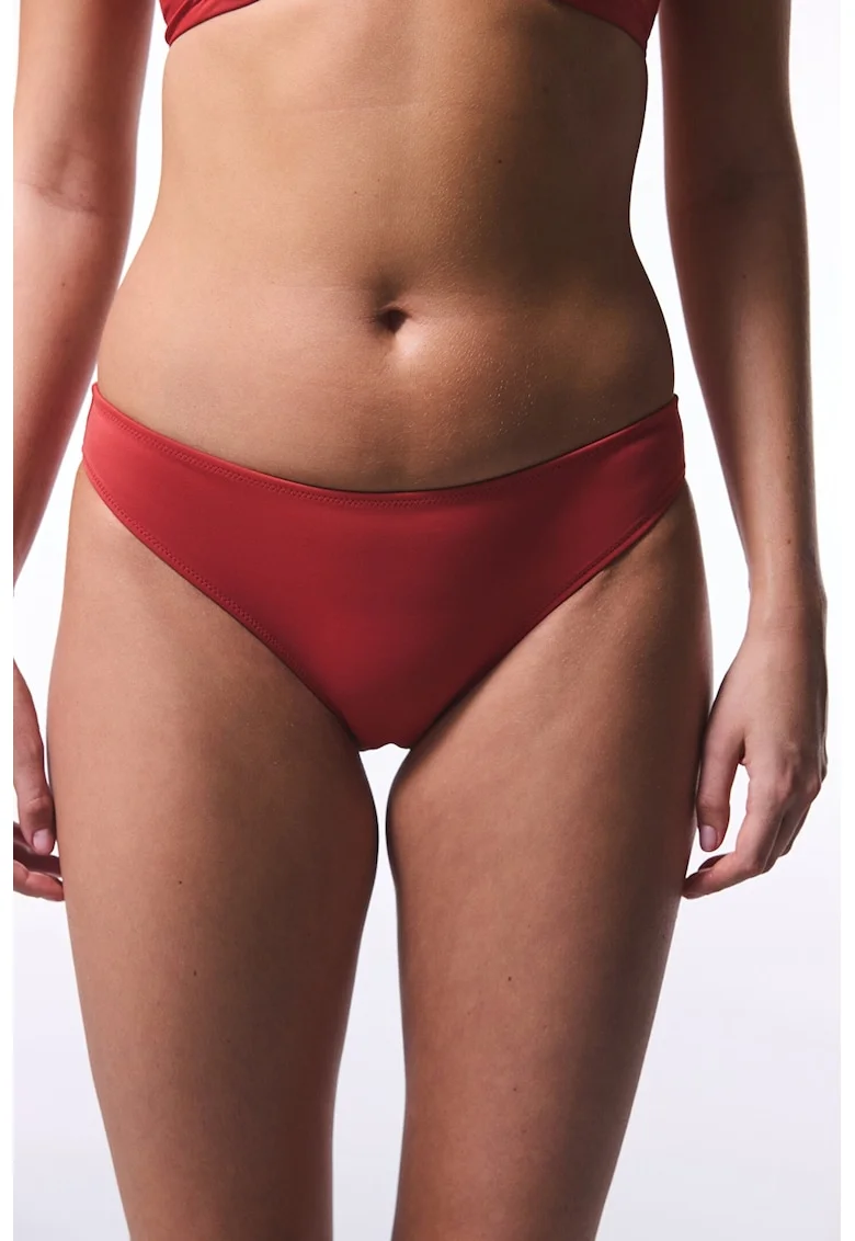 Bikini clasic cu model uni, Rosu stins