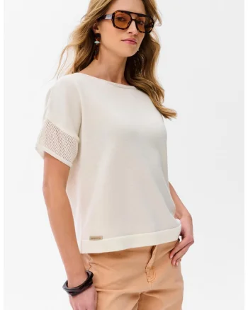 Tricou Ina cu detalii perforate