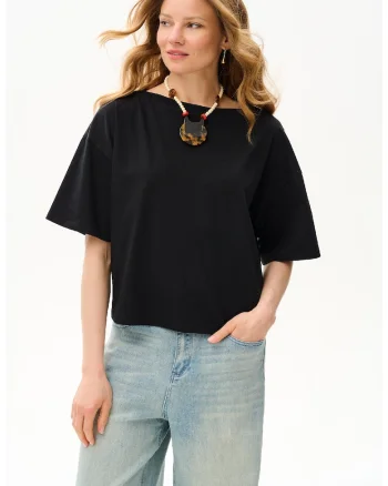 Tricou cu decolteu barcuta si maneci cazute Soren