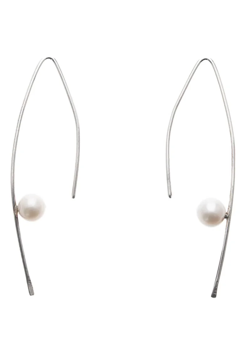Cercei din argint cu perle, Pearl Essence, Produsul este livrat in ambalaj personalizat.