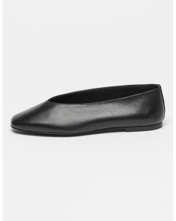 Balerini din piele cu model uni si varf patrat, Negru