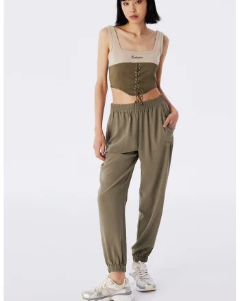 Pantaloni cu croiala conica, Kaki