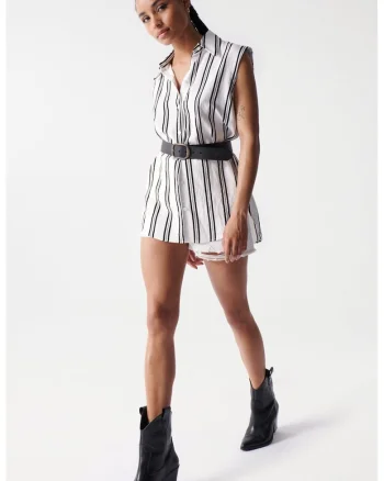 Camasa fara maneci cu model in dungi