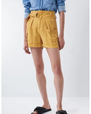 Pantaloni scurti din lyocell si in