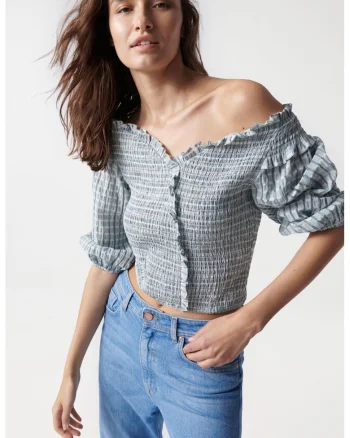 Bluza crop pe umeri cu maneci bufante