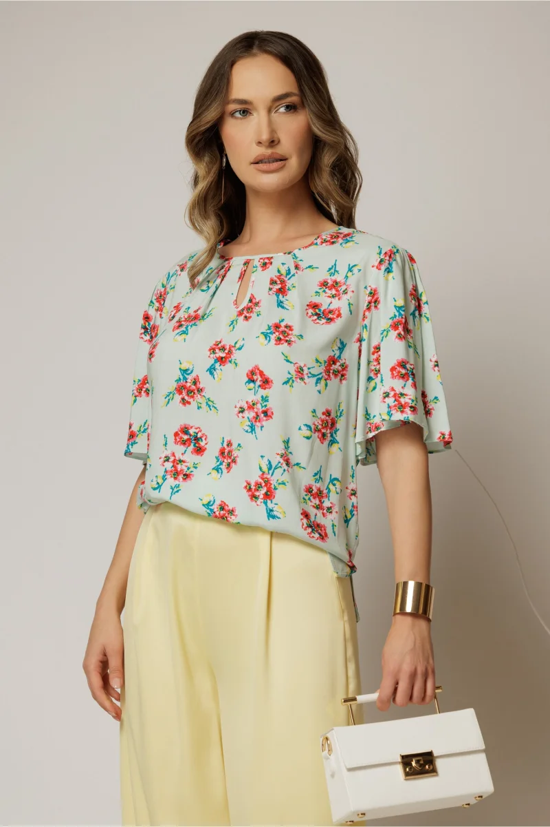 Bluza casual din viscoza verde menta cu imprimeuri roz si croi lejer