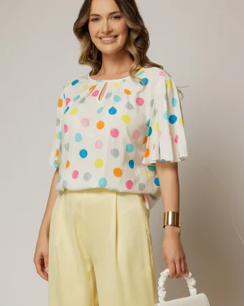 Bluza casual din viscoza alba cu buline colorate si croi lejer