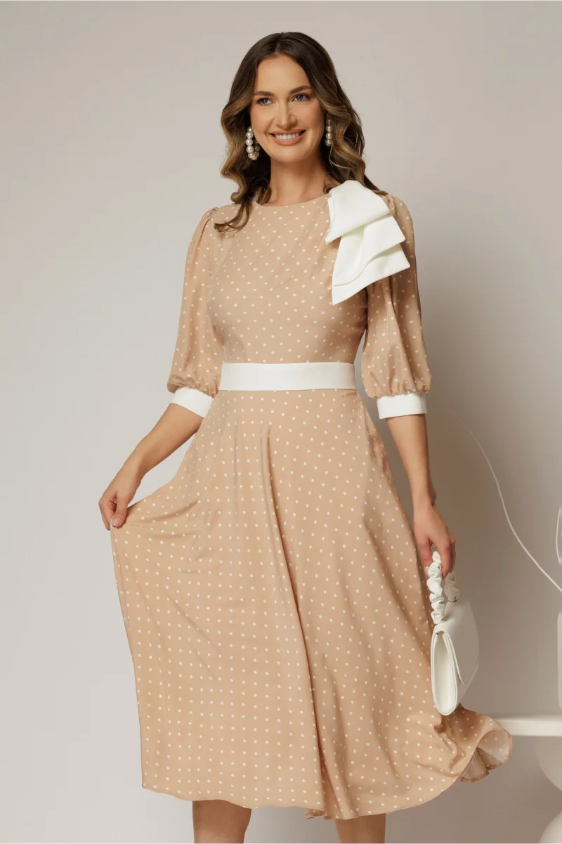 Rochie DY Fashion midi bej cu buline si funda ampla pe umar