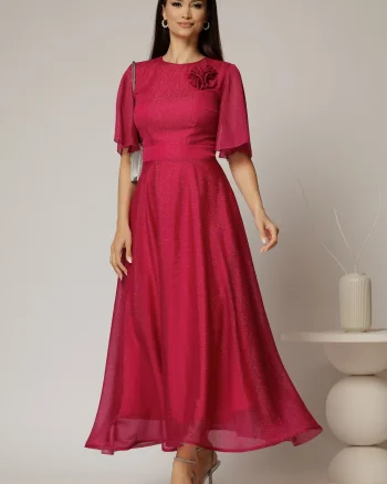 Rochie DY Fashion lunga magenta din voal cu fir lurex in clos cu accesoriu la bust
