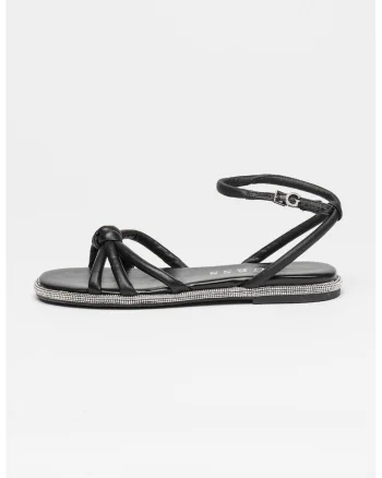 Sandale de piele cu bareta pe glezna, Negru