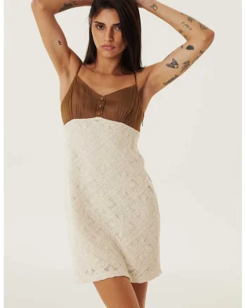 Rochie mini dreapta cu bretele subtiri, Maro/Maro nisip