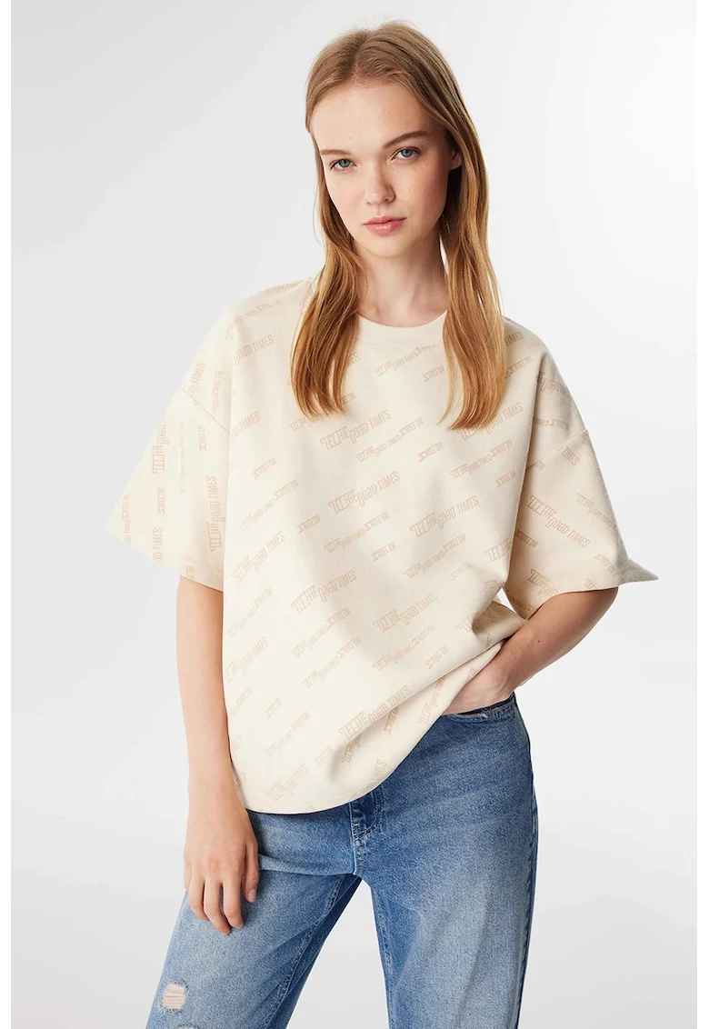Tricou cu maneci cazute, Alb fildes