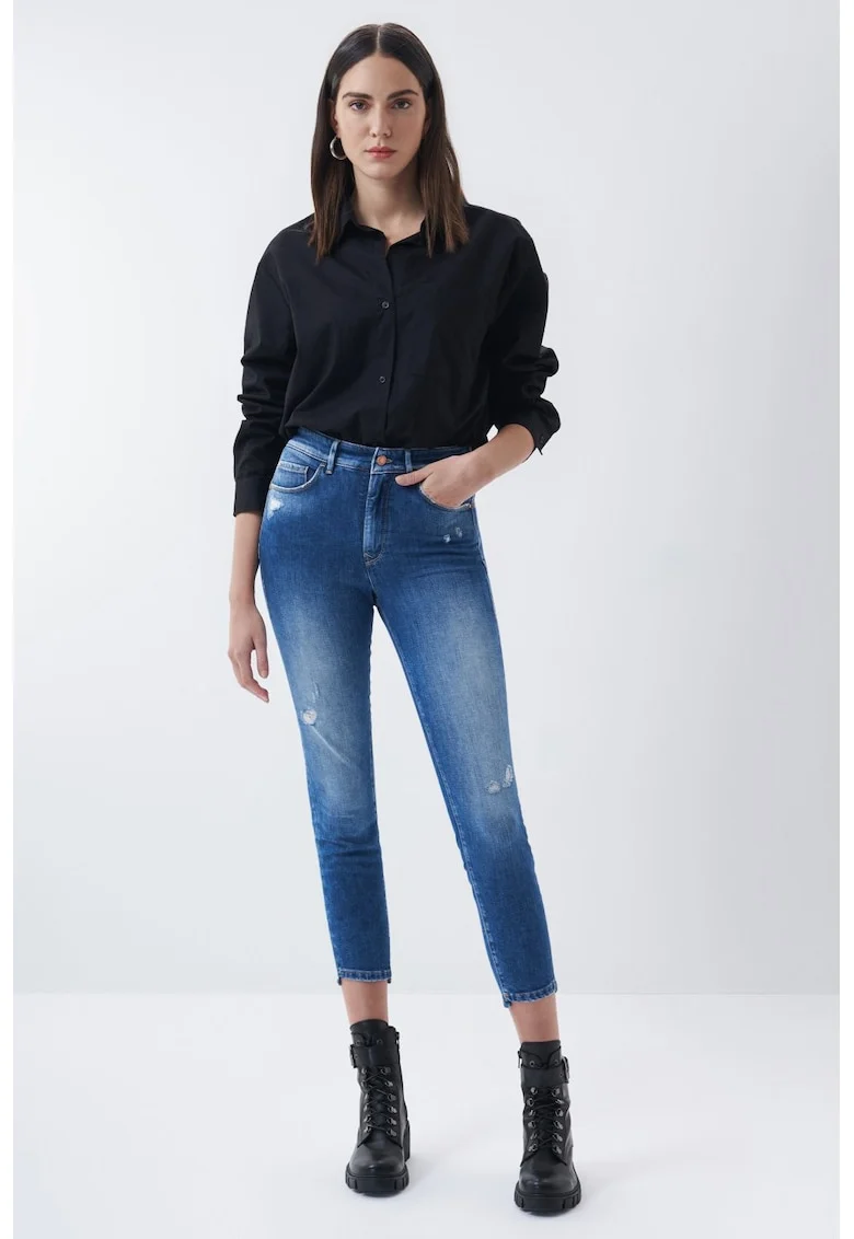 Blugi skinny crop cu detalii deteriorate