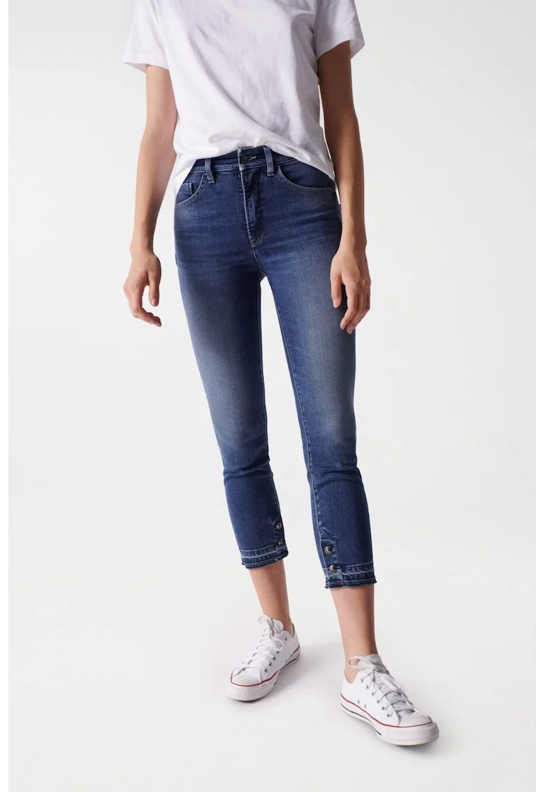 Blugi skinny crop.
