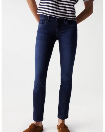 Blugi slim fit cu talie medie