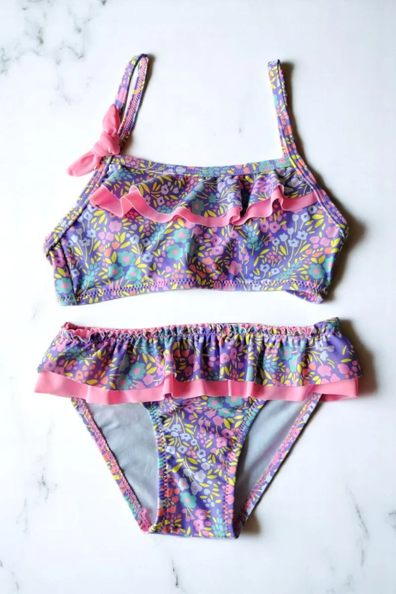 Costum de baie fete 2 piese, cu volane multicolor
