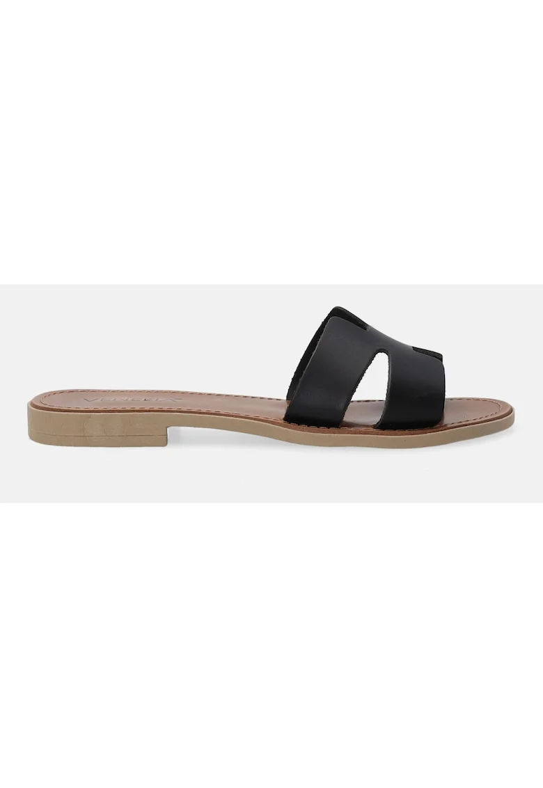 Papuci din piele