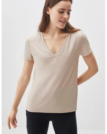 Tricou din amestec de modal cu decolteu in V