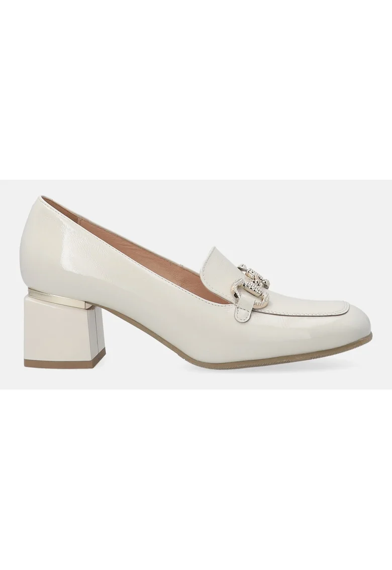 Pantofi loafer de piele lacuita cu detalii metalice