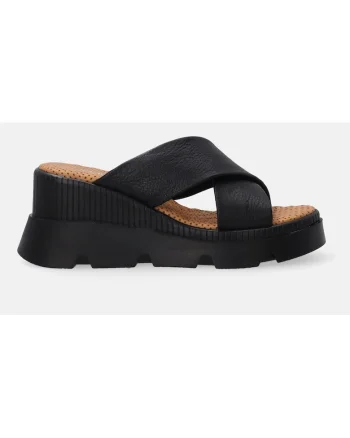 Papuci cu talpa wedge captusiti cu piele