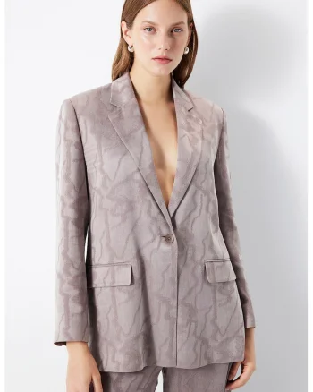 Sacou din amestec de lyocell cu model si buzunare cu clapa, Maro taupe