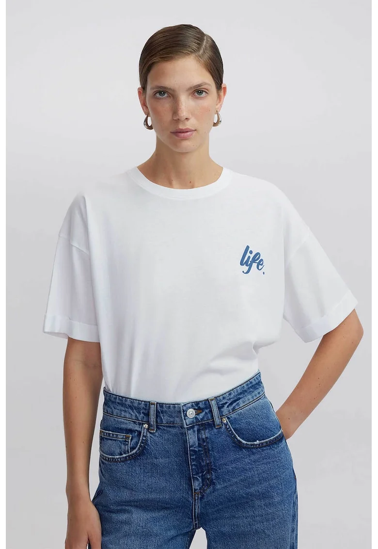 Tricou cu decolteu la baza gatului si imprimeu text, Alb/Albastru