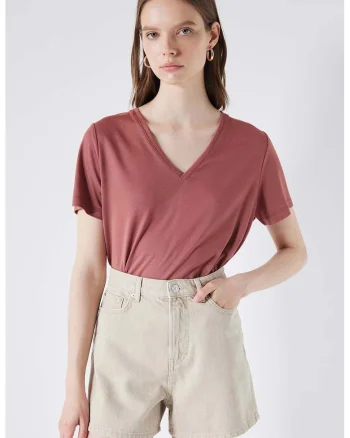 Tricou din amestec de modal cu decolteu in V, Rosu stins
