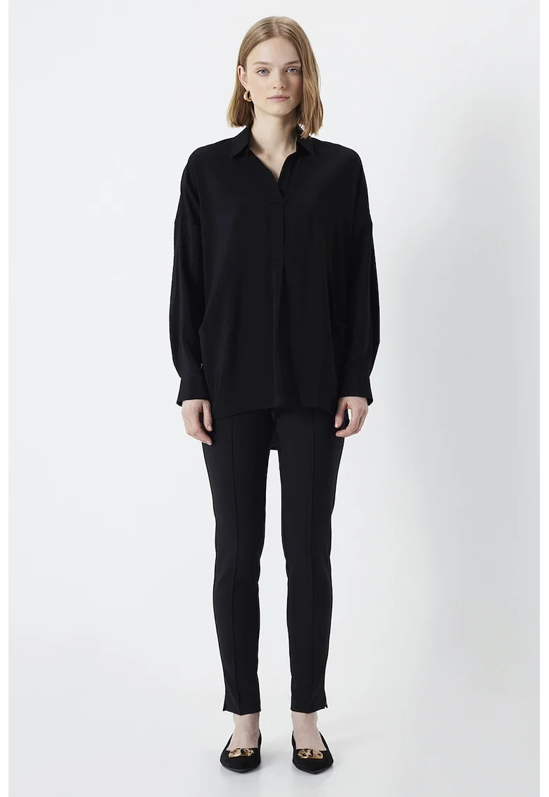 Bluza lejera cu guler, Negru